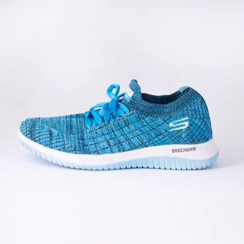 کفش اسپرت زنانه مدل خشتی میانه